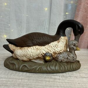 Vintage Atlantic Mold Mama Goose Ceramic
